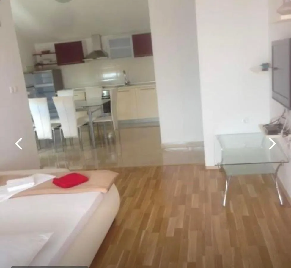 Apartment Apartmani Roko&Lovre Paklenica Starigrad Paklenica